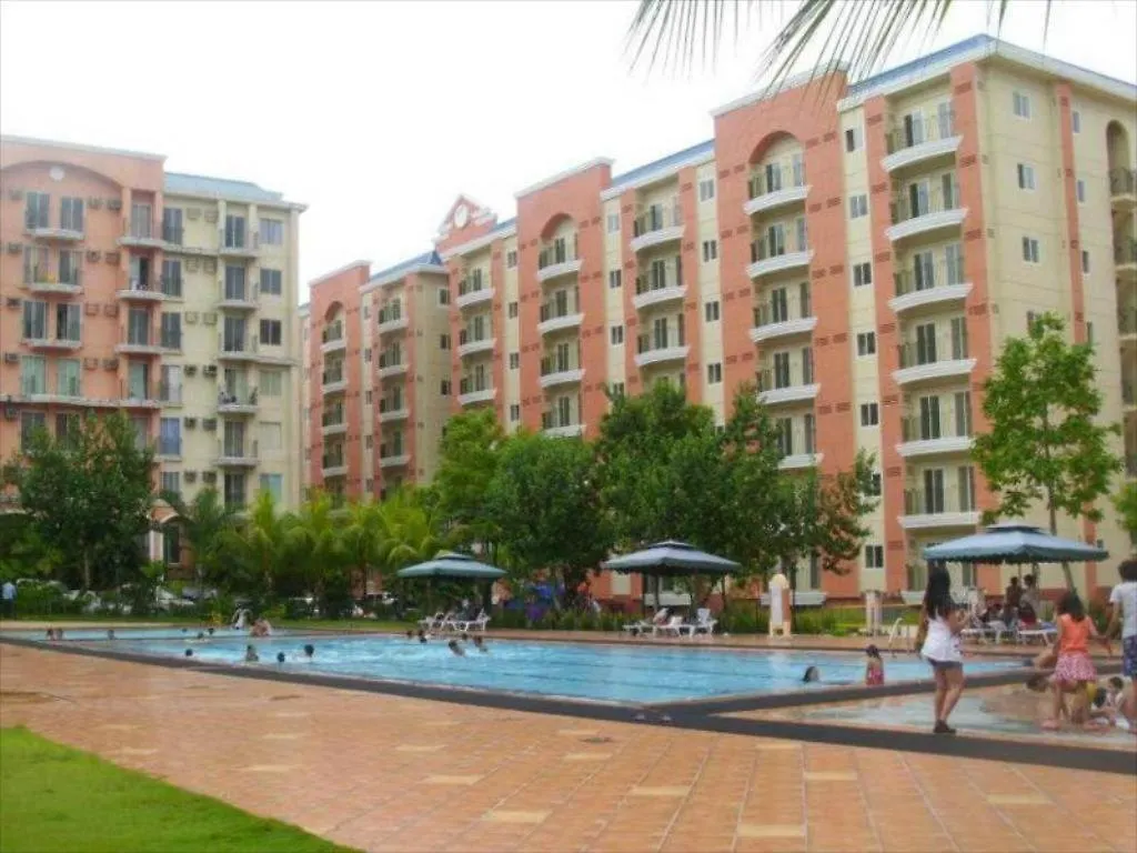 Chateau Elysee A12 Near Mini Shop,Sm Mall+Free Wi-Fi Manila 0*,  Philippines