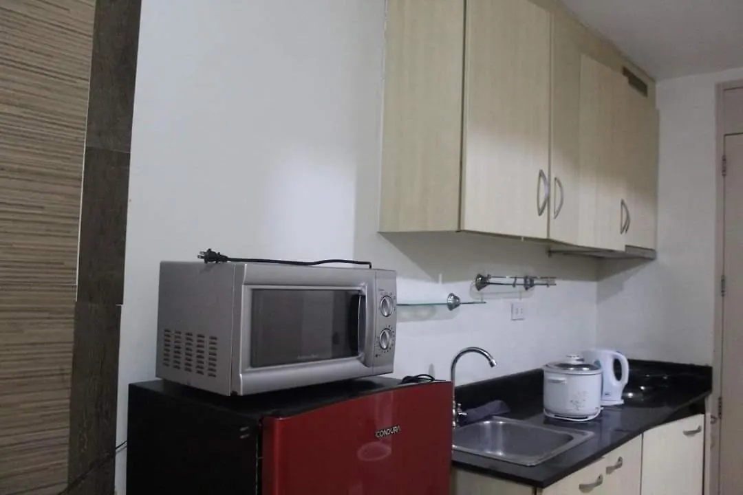 Apartment Chateau Elysee A12 Near Mini Shop,Sm Mall+Free Wi-Fi Manila