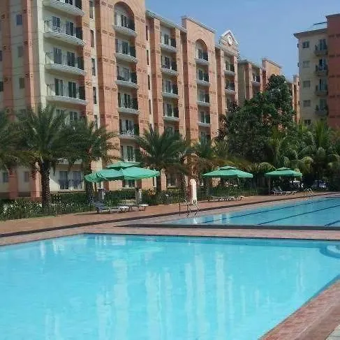 Chateau Elysee A12 Near Mini Shop,Sm Mall+Free Wi-Fi Manila