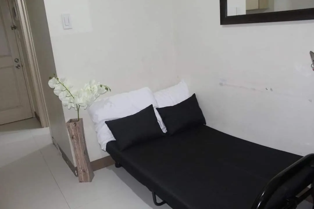 Chateau Elysee A12 Near Mini Shop,Sm Mall+Free Wi-Fi Manila
