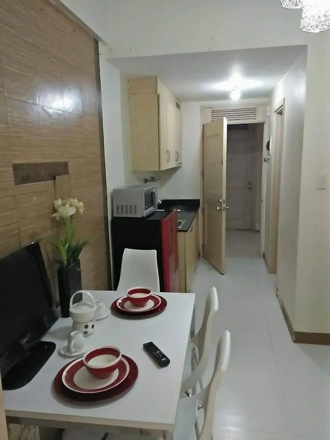 Chateau Elysee A12 Near Mini Shop,Sm Mall+Free Wi-Fi Manila 0*,